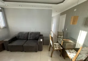 Foto 1 de Apartamento com 2 Quartos para alugar, 47m² em Jardim Imperial, Maringá