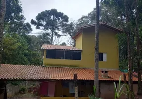 Foto 1 de Casa com 3 Quartos à venda, 450m² em Jardim Itatiaia, Embu das Artes