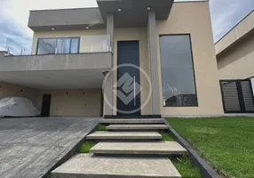 Foto 1 de Casa de Condomínio com 4 Quartos à venda, 400m² em Residencial Goiânia Golfe Clube, Goiânia