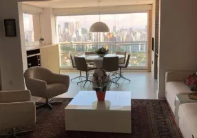 Foto 1 de Apartamento com 2 Quartos à venda, 112m² em Vila Olímpia, São Paulo