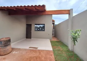 Foto 1 de Casa com 2 Quartos à venda, 69m² em Jardim Aeroporto, Campo Grande