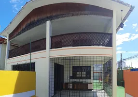 Foto 1 de Prédio Comercial com 8 Quartos para alugar, 440m² em Bairro Novo, Olinda