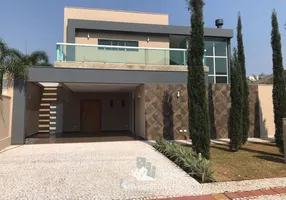 Foto 1 de Sobrado com 3 Quartos à venda, 300m² em Residencial Damha, Campo Grande