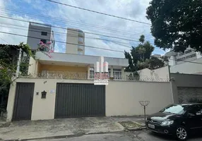 Foto 1 de Casa com 4 Quartos para alugar, 220m² em Cidade Nova, Belo Horizonte
