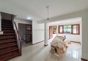 Foto 1 de Casa com 3 Quartos à venda, 205m² em Samambaia, Petrópolis