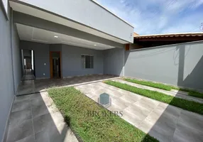 Foto 1 de Casa com 3 Quartos à venda, 140m² em Jardim Atlântico, Goiânia