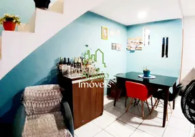 Foto 1 de Casa com 2 Quartos à venda, 72m² em Trindade, São Gonçalo