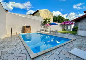 Foto 1 de Casa com 4 Quartos à venda, 268m² em Jardim São Bento, Uberaba