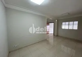 Foto 1 de Casa com 3 Quartos à venda, 230m² em Cidade Jardim, Uberlândia