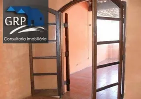 Foto 1 de Sobrado com 3 Quartos à venda, 200m² em Jardim Santo Andre, Santo André