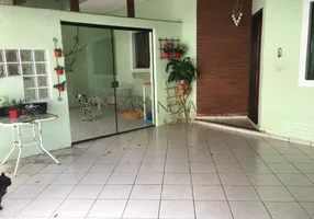 Foto 1 de Sobrado com 3 Quartos à venda, 180m² em Vila Camilopolis, Santo André