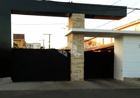 Foto 1 de Casa com 2 Quartos à venda, 45m² em Rio Branco, Canoas