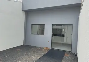 Foto 1 de Casa com 2 Quartos à venda, 70m² em Jardim Brasília, Uberlândia