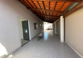 Foto 1 de Casa com 3 Quartos à venda, 200m² em Parque Santa Cecília, Aparecida de Goiânia