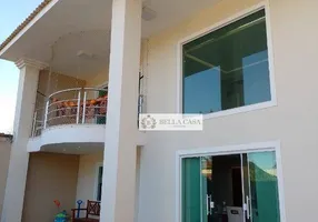 Foto 1 de Casa com 3 Quartos à venda, 200m² em Vila Capri, Araruama