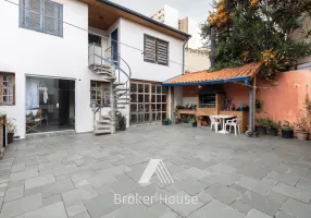 Foto 1 de Casa com 4 Quartos à venda, 277m² em Granja Julieta, São Paulo