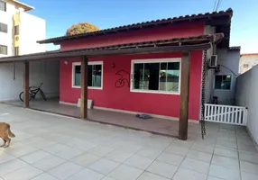 Foto 1 de Casa com 3 Quartos à venda, 149m² em Praia Campista, Macaé
