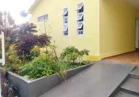 Foto 1 de Casa com 3 Quartos para alugar, 120m² em Tibery, Uberlândia