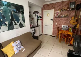 Foto 1 de Apartamento com 2 Quartos à venda, 47m² em Maraponga, Fortaleza