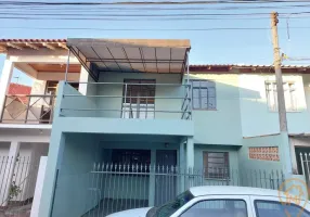 Foto 1 de Sobrado com 3 Quartos para alugar, 65m² em Boqueirão, Curitiba