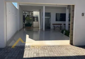 Foto 1 de Casa com 3 Quartos à venda, 201m² em Jardim Mariliza, Goiânia