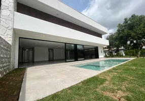 Foto 1 de Casa de Condomínio com 4 Quartos à venda, 348m² em Loteamento Portal do Sol II, Goiânia