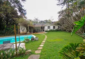 Foto 1 de Casa com 4 Quartos à venda, 372m² em Jardim Marajoara, São Paulo