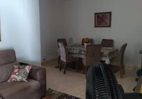 Foto 1 de Casa com 2 Quartos à venda, 153m² em Centro, São José dos Campos