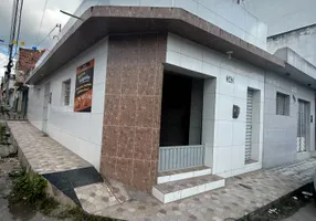 Foto 1 de Casa com 3 Quartos à venda, 77m² em Salgado, Caruaru