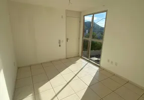 Foto 1 de Apartamento com 2 Quartos à venda, 44m² em Tomás Coelho, Rio de Janeiro