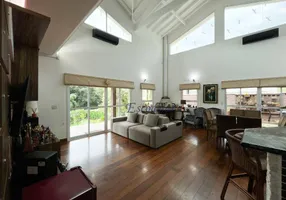 Foto 1 de Casa de Condomínio com 3 Quartos à venda, 350m² em Roseira, Mairiporã