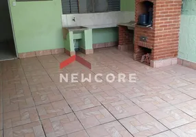 Foto 1 de Casa com 2 Quartos à venda, 157m² em Ivoty, Itanhaém