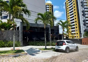 Foto 1 de Apartamento com 3 Quartos à venda, 175m² em Candelária, Natal