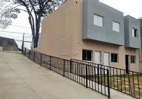 Foto 1 de Casa de Condomínio com 2 Quartos à venda, 55m² em Lopes de Oliveira, Sorocaba