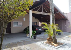 Foto 1 de Casa com 3 Quartos à venda, 200m² em Jardim Colonial, Bauru