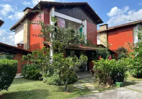Foto 1 de Casa de Condomínio com 3 Quartos à venda, 200m² em Alto, Teresópolis
