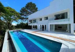 Foto 1 de Casa de Condomínio com 4 Quartos à venda, 700m² em Granja Comary, Teresópolis