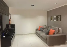 Foto 1 de Casa com 2 Quartos à venda, 130m² em Campo Belo, São Paulo