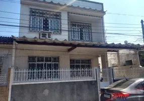 Foto 1 de Casa com 5 Quartos à venda, 200m² em Madureira, Rio de Janeiro