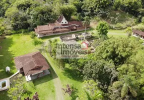 Foto 1 de Fazenda/Sítio com 4 Quartos à venda, 36000m² em Bom Sucesso, Pindamonhangaba