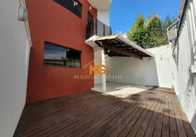 Foto 1 de Casa com 3 Quartos à venda, 170m² em Três Barras, Contagem