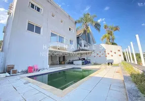 Foto 1 de Casa com 4 Quartos para venda ou aluguel, 420m² em Alphaville, Santana de Parnaíba