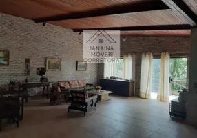 Foto 1 de Casa com 4 Quartos à venda, 300m² em Garrafão, Guapimirim