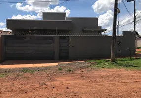 Foto 1 de Casa com 3 Quartos à venda, 118m² em Parque Residencial Rita Vieira, Campo Grande