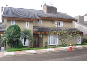 Foto 1 de Casa de Condomínio com 4 Quartos à venda, 540m² em Parque Residencial Alcântara , Londrina