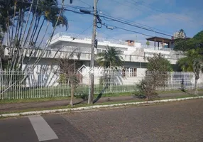 Foto 1 de Casa com 4 Quartos à venda, 590m² em Jardim Lindóia, Porto Alegre