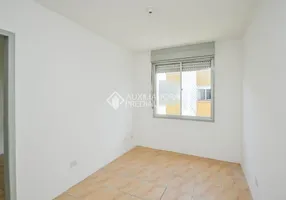 Foto 1 de Apartamento com 1 Quarto para alugar, 41m² em Vila Nova, Porto Alegre