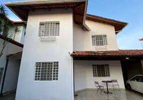 Foto 1 de Casa com 3 Quartos à venda, 190m² em Brasileia, Betim