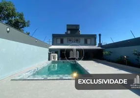 Foto 1 de Casa com 4 Quartos à venda, 210m² em Balneário, Florianópolis