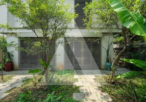 Foto 1 de Casa com 4 Quartos para alugar, 435m² em Jardim Luzitânia, São Paulo